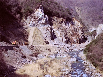 一庫ダムの工事開始で変貌した龍化峡の写真